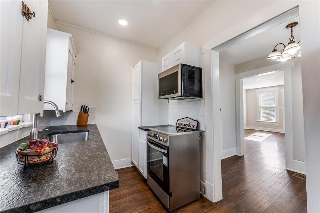 2020 College Ave #A - Photo 5 of 13