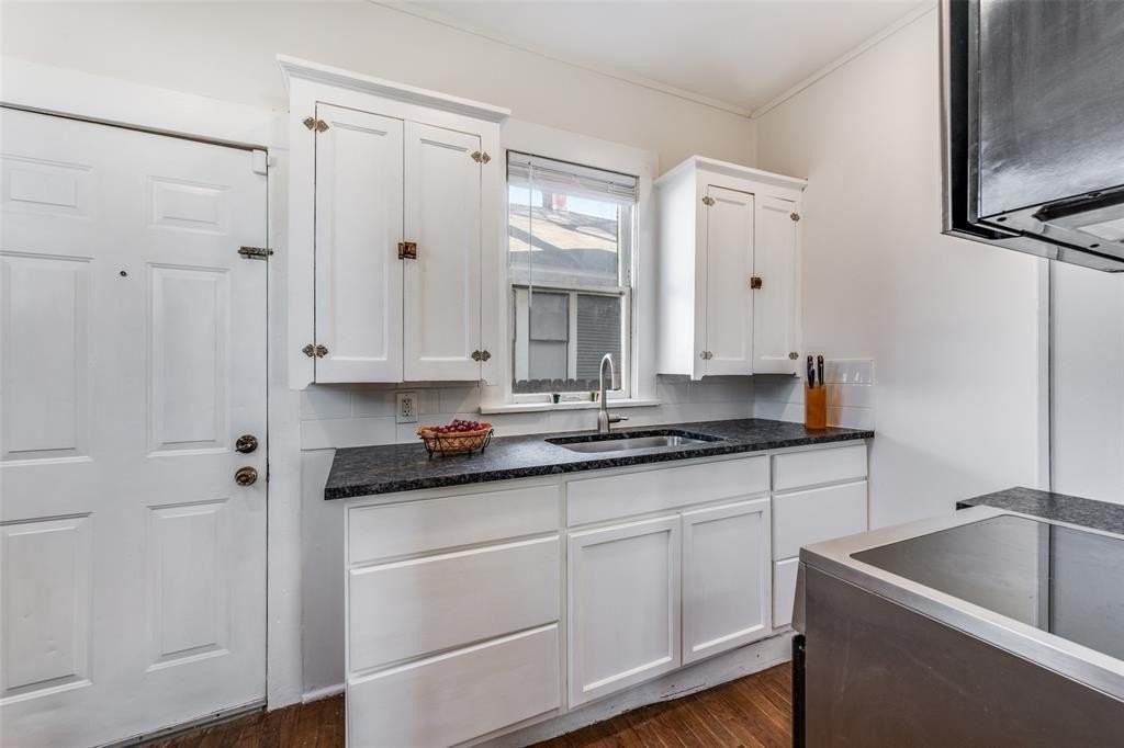 2020 College Ave #A - Photo 7 of 13