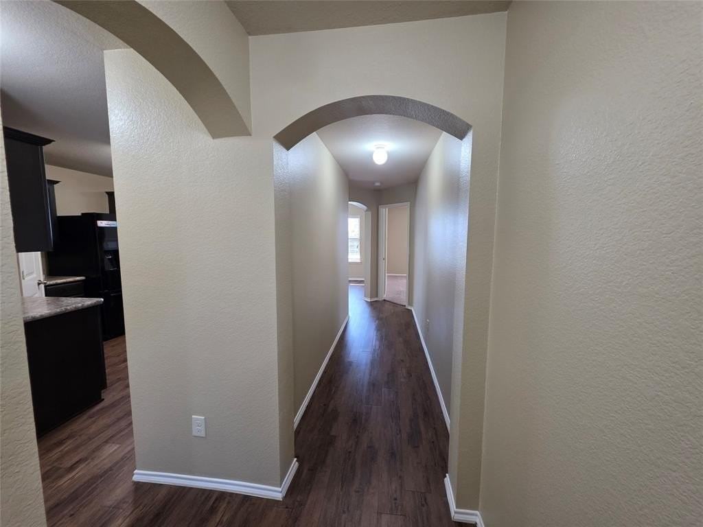 237 Thoroughbred St - Photo 7 of 28