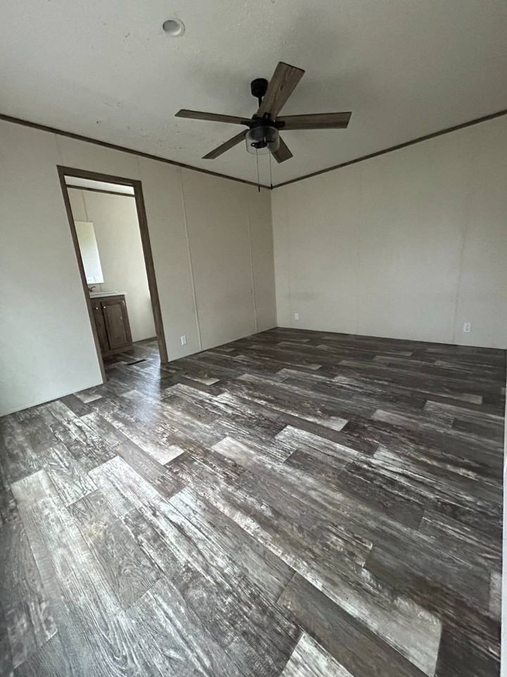 575 Payne Crk #175 - Photo 4 of 7