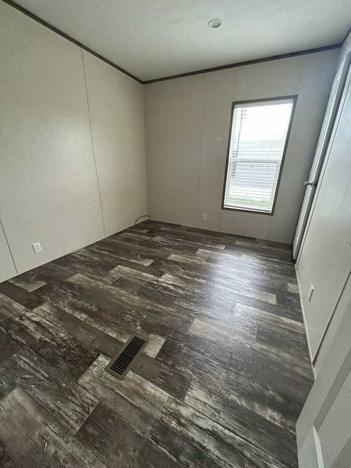 575 Payne Crk #175 - Photo 7 of 7