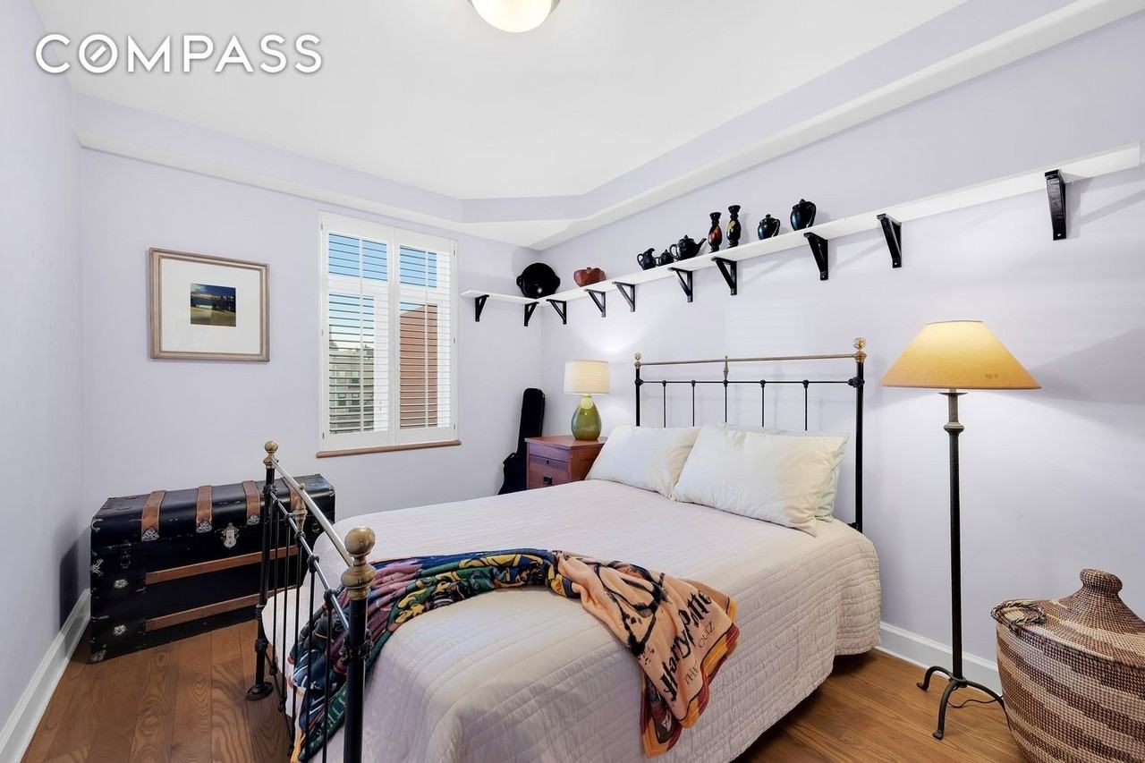 316 2nd St #4F - Photo 7 of 13