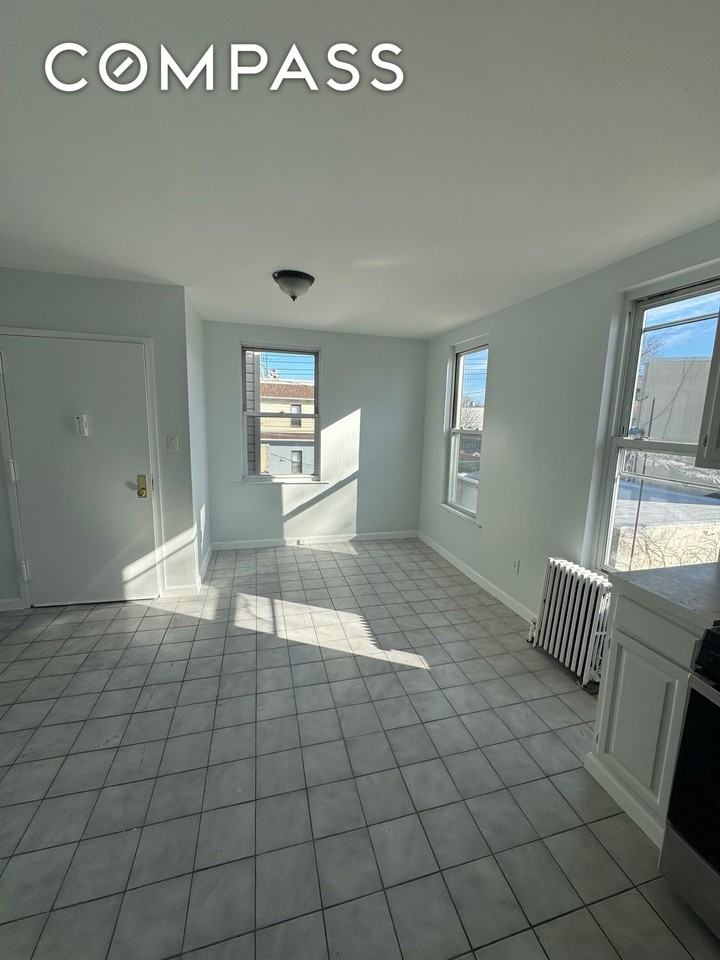 8916 102nd Rd #2 - Photo 4 of 12