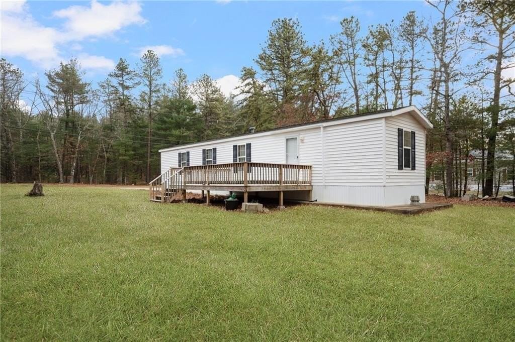 111 Mishnock Rd - Photo 2 of 25