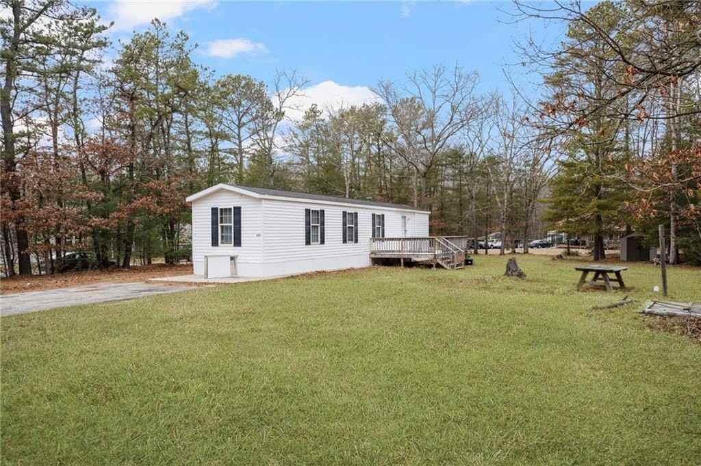 111 Mishnock Rd - Photo 3 of 25