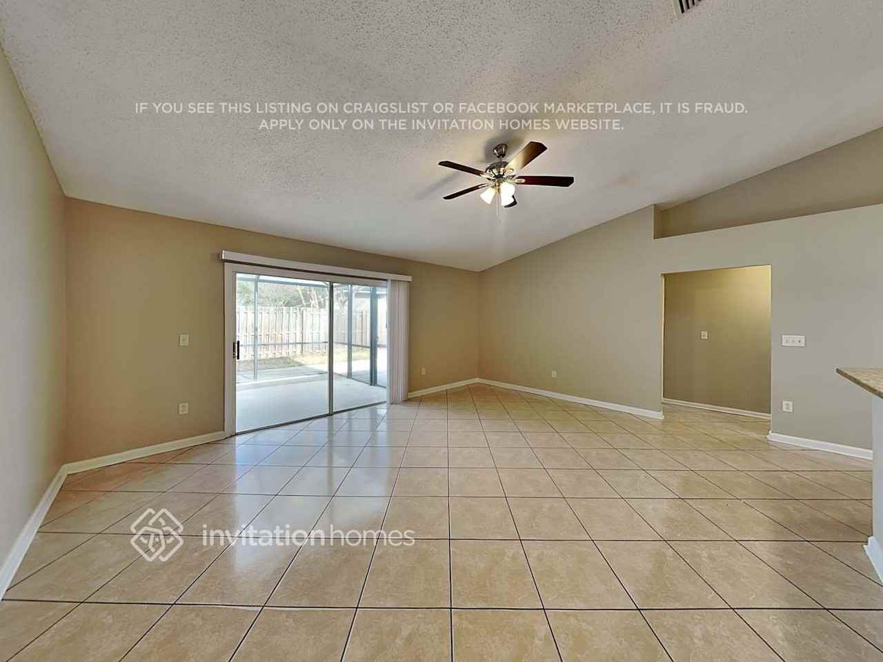 1335 Ardmore St - Photo 3 of 22