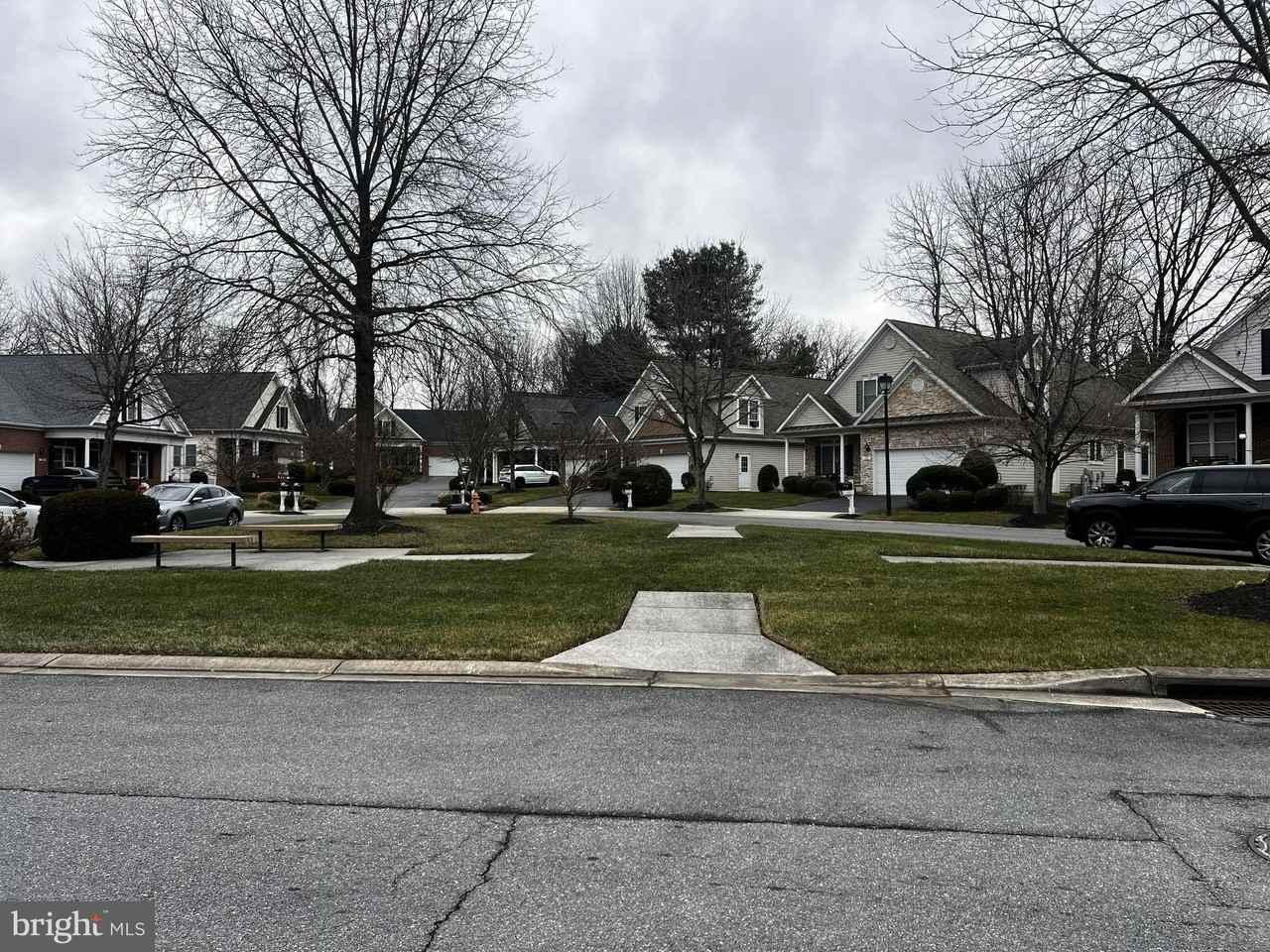 101 Westgate Way - Photo 2 of 10