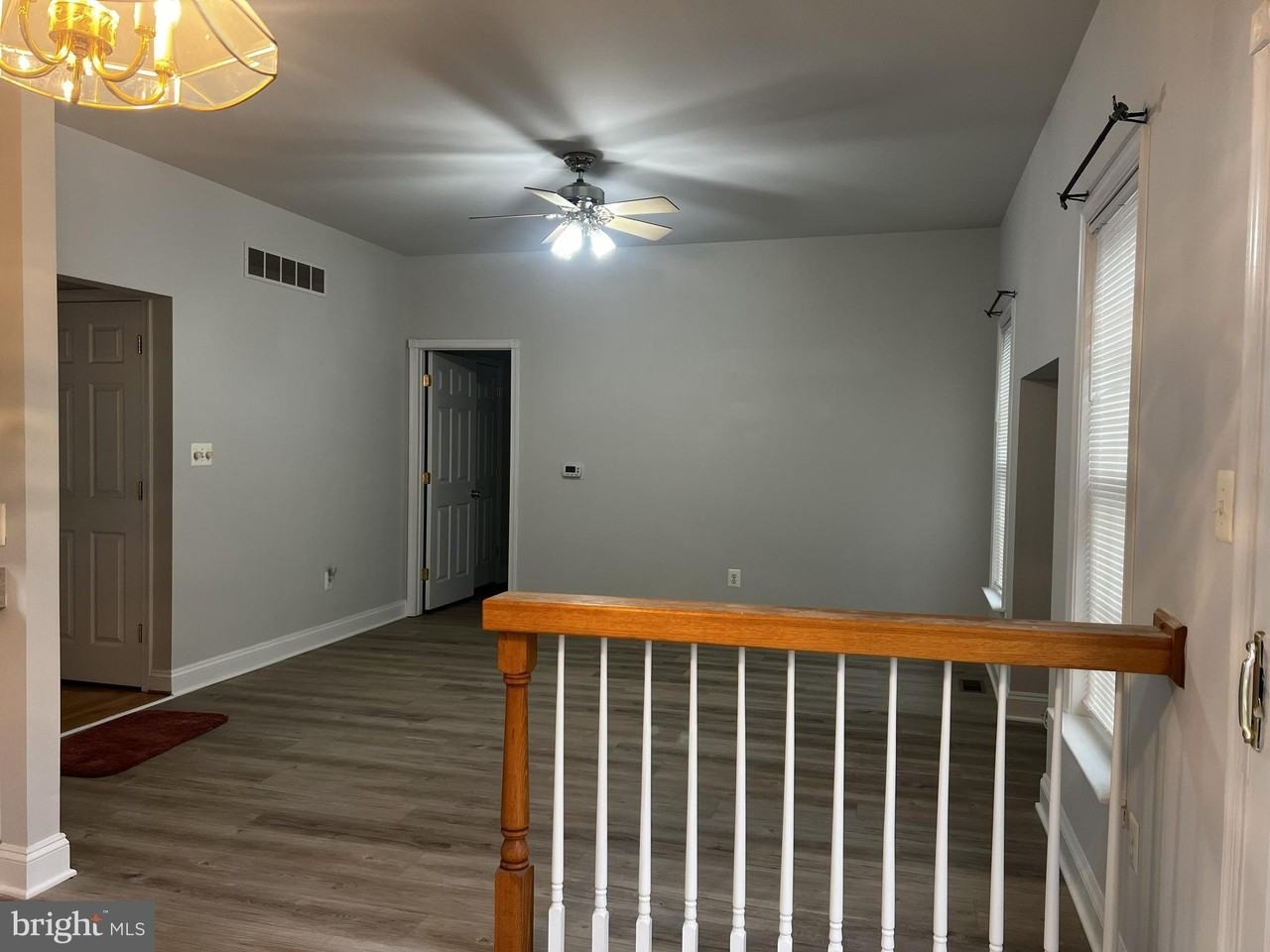 101 Westgate Way - Photo 5 of 10