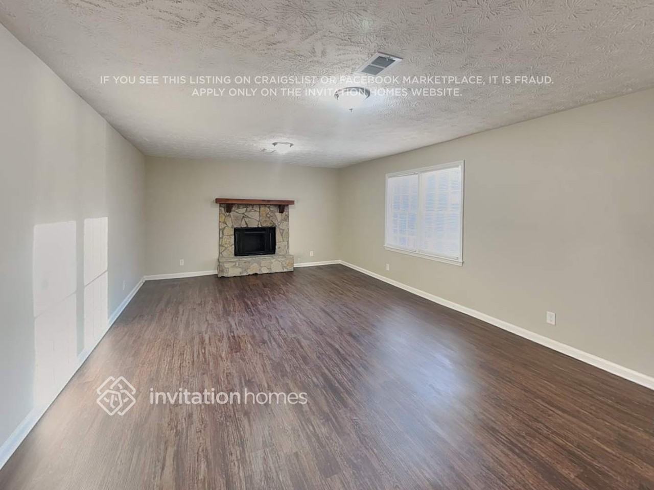 1330 Timbercrest Ct - Photo 4 of 19