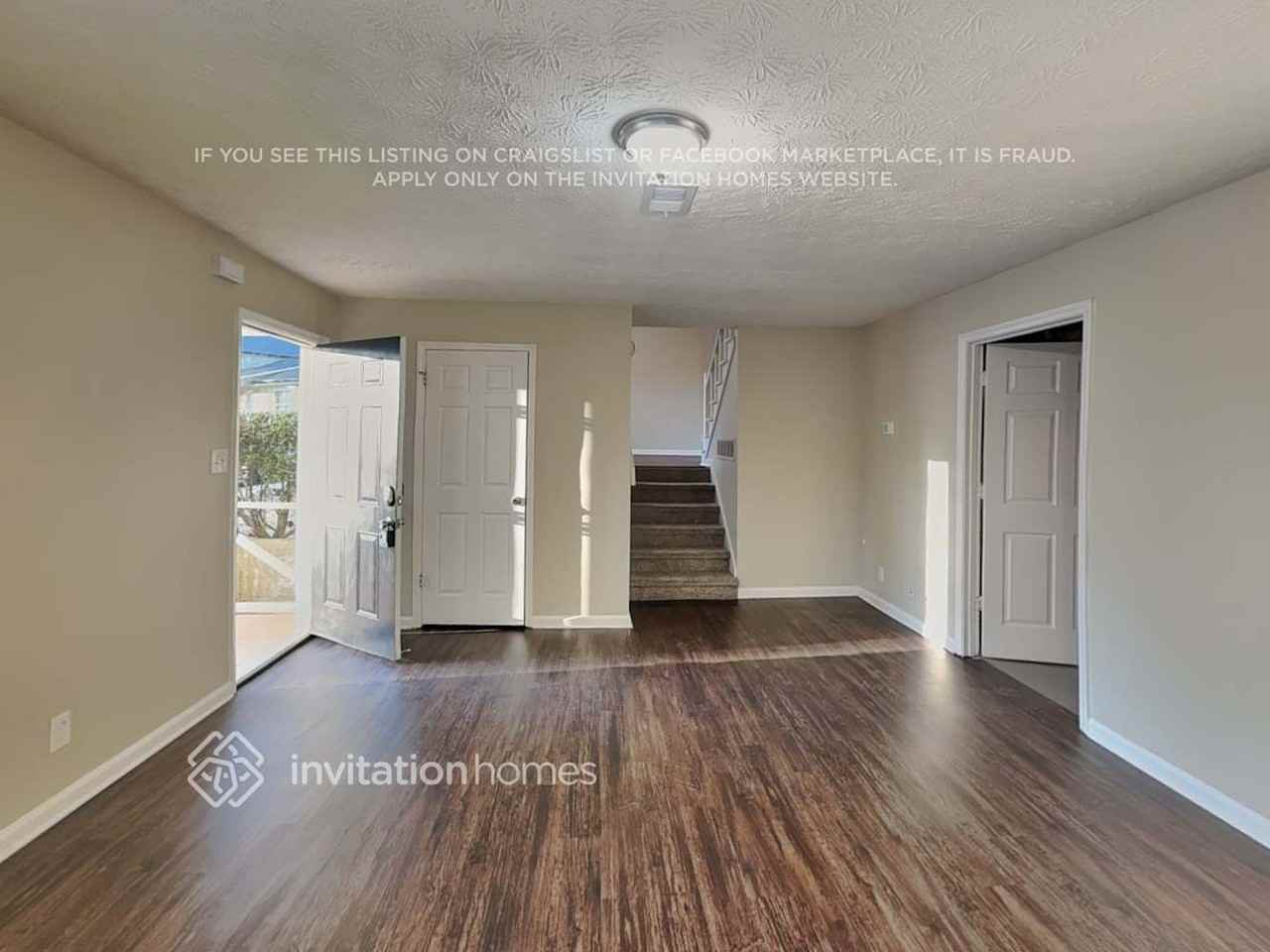 1330 Timbercrest Ct - Photo 5 of 19