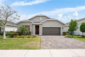 featured image of 1550 Ne Skyhigh Ter