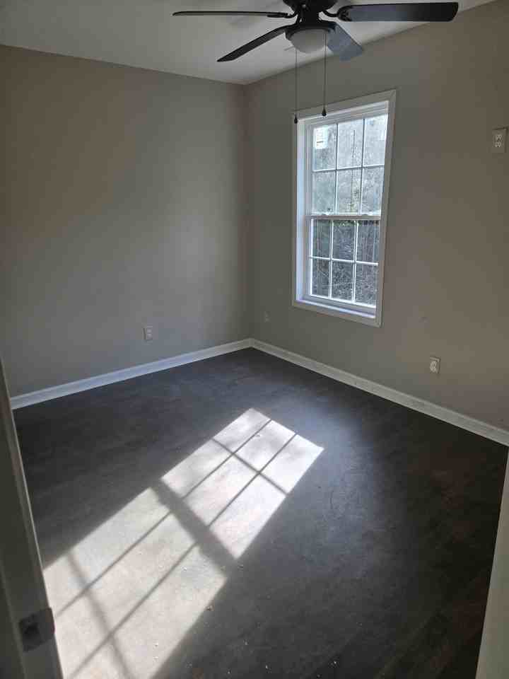 Jefferson St #1 - Photo 2 of 6