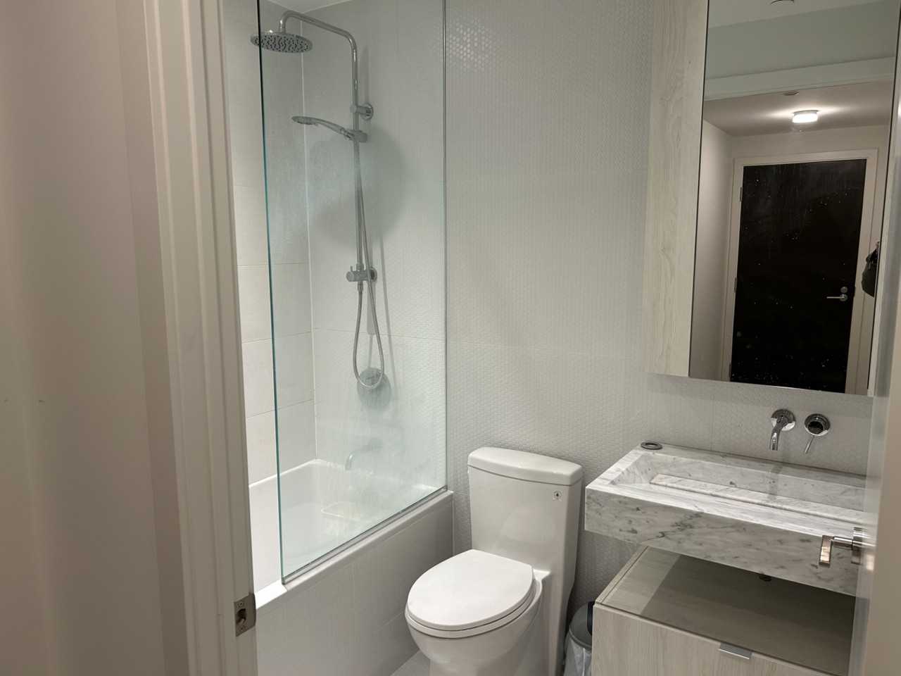 11 Yorkville Ave - Photo 2 of 5