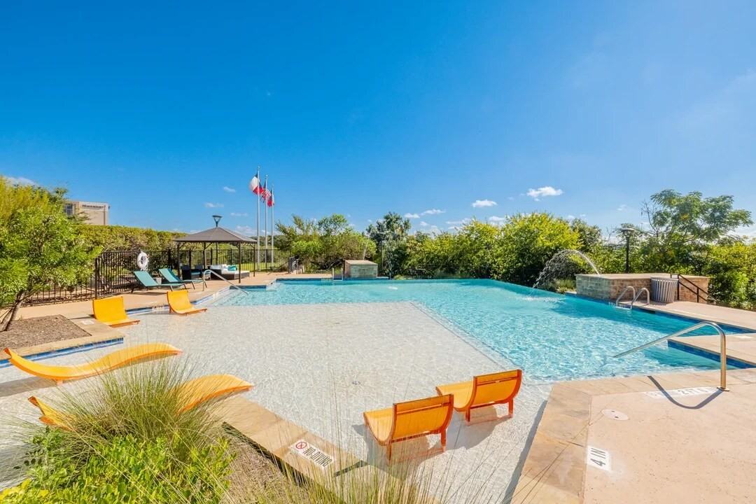 1401 Rivery Blvd #B1-11