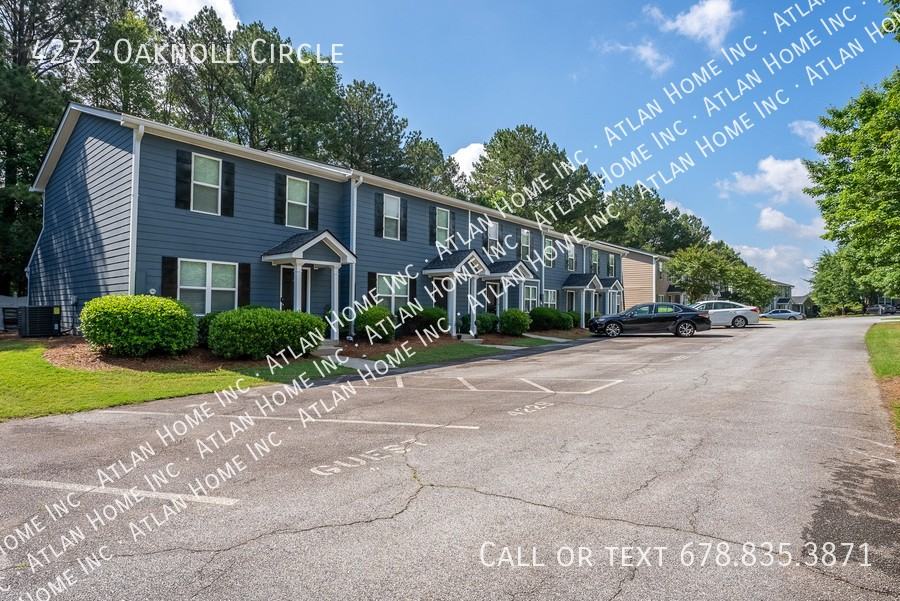 4272 Oaknoll Cir - Photo 3 of 25