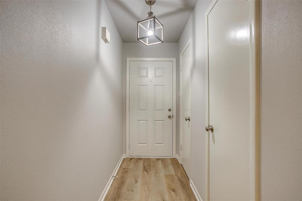 144 Nw Suzanne Ter #144 - Photo 3 of 40