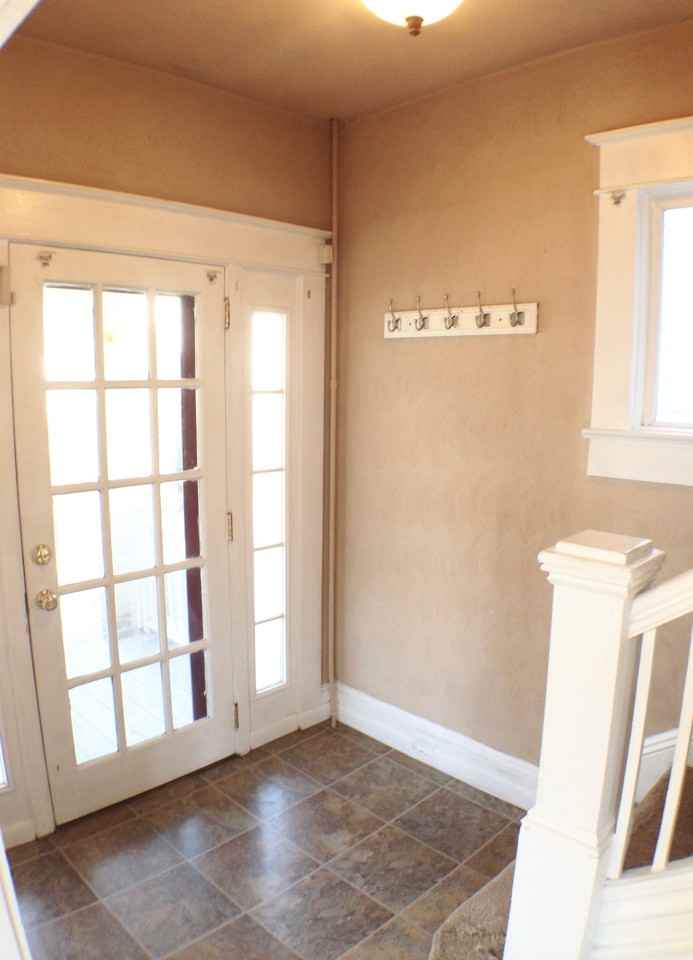 2400 Middle Ave - Photo 3 of 27