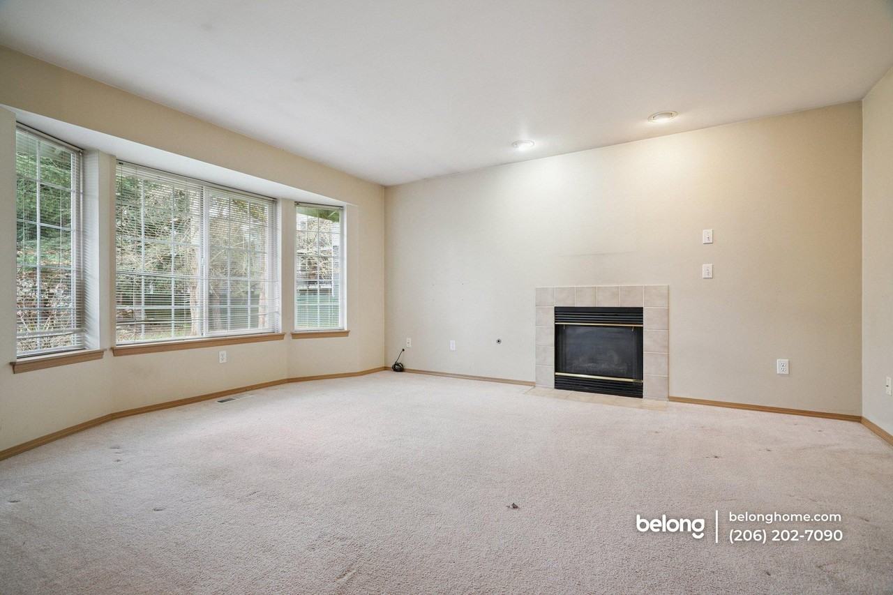 15121 182nd Ave Se - Photo 2 of 18