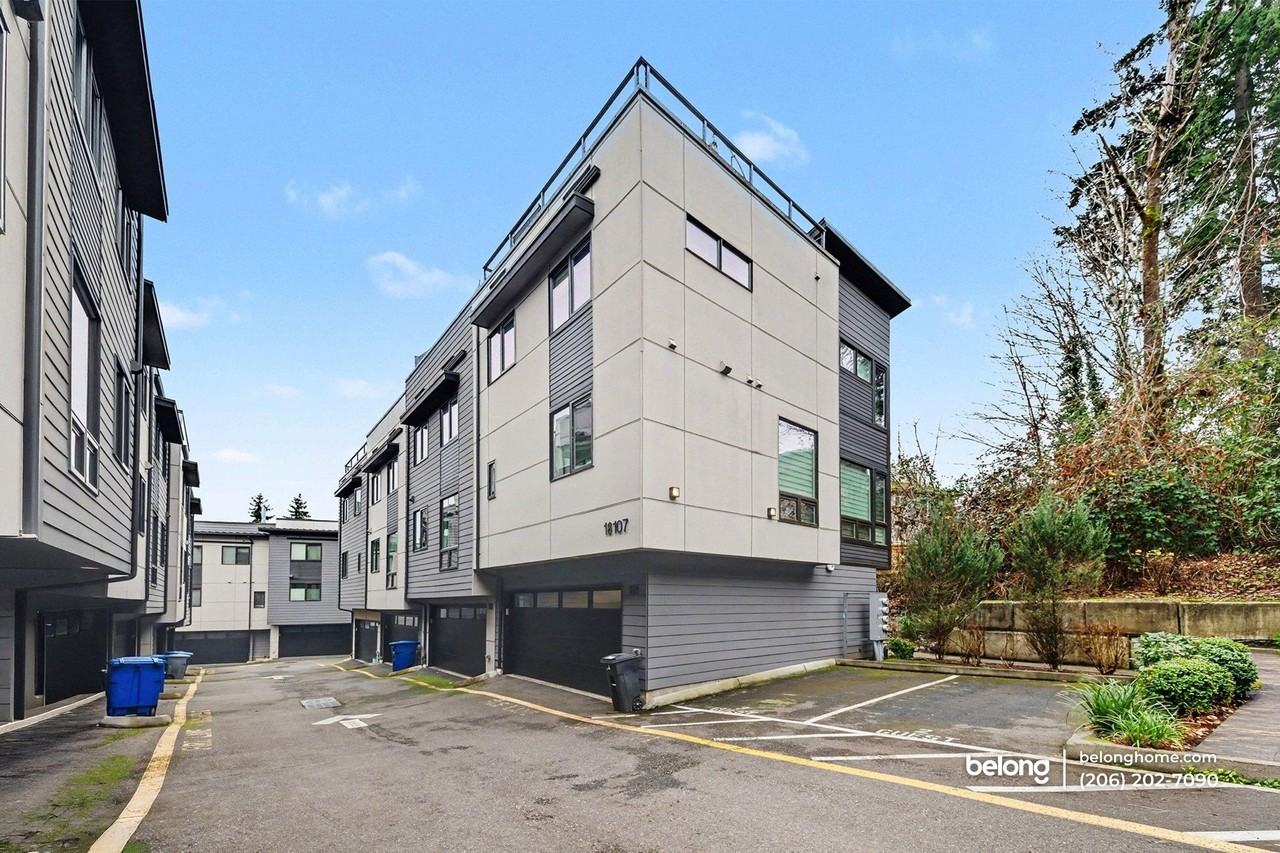 18107 65th Ave Ne #102 - Photo 4 of 24