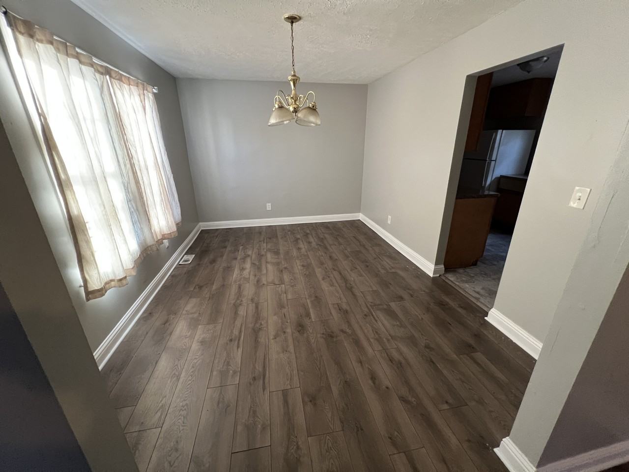 3586 E 117th St - Photo 5 of 9