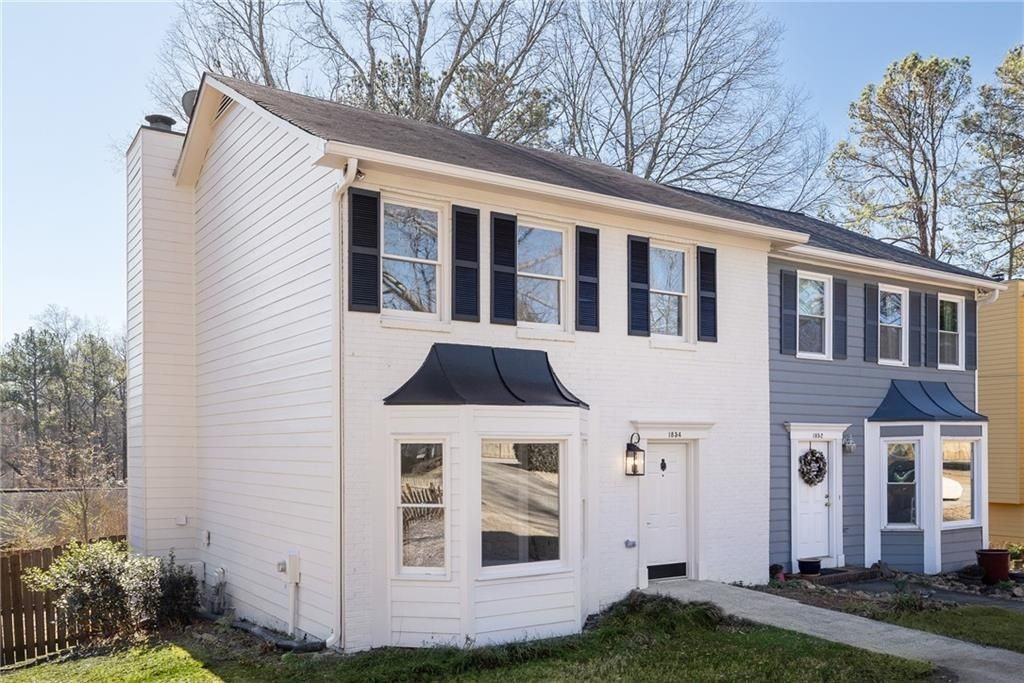 1854 Cooper Lake Dr Se