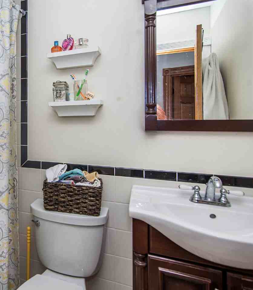 137 Charles St #1K - Photo 3 of 10