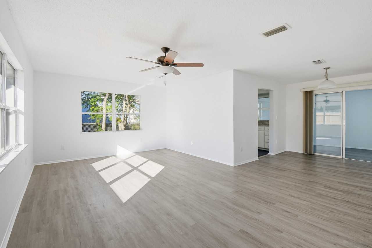 189 Deltona Blvd #NA - Photo 3 of 26