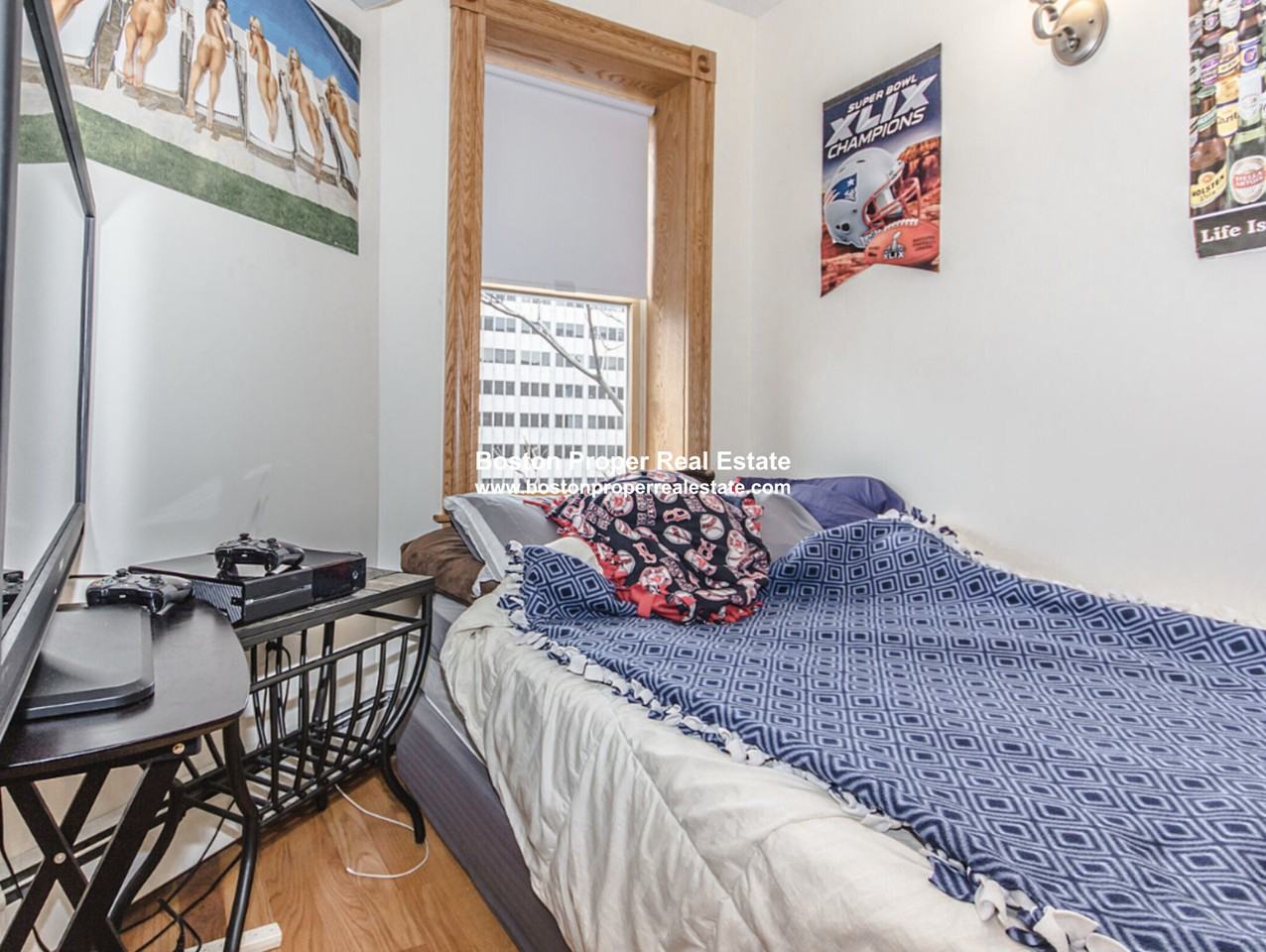 16 S Russell St #4H - Photo 5 of 12