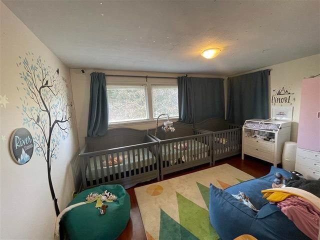 88 West 48th Avenue - Photo 6 of 10