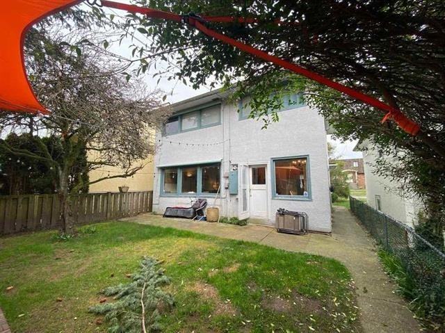 88 West 48th Avenue - Photo 3 of 10