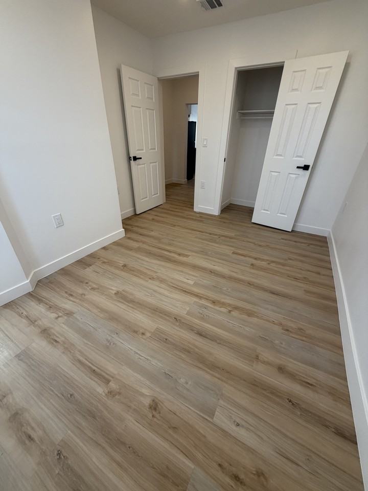 13 Bartholdi Ave #2 - Photo 7 of 12