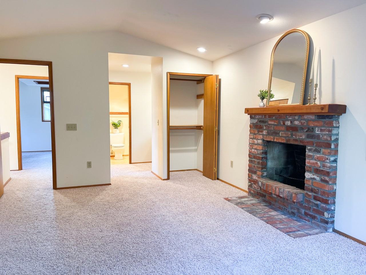 4615 Island Crest Way #NA - Photo 7 of 16