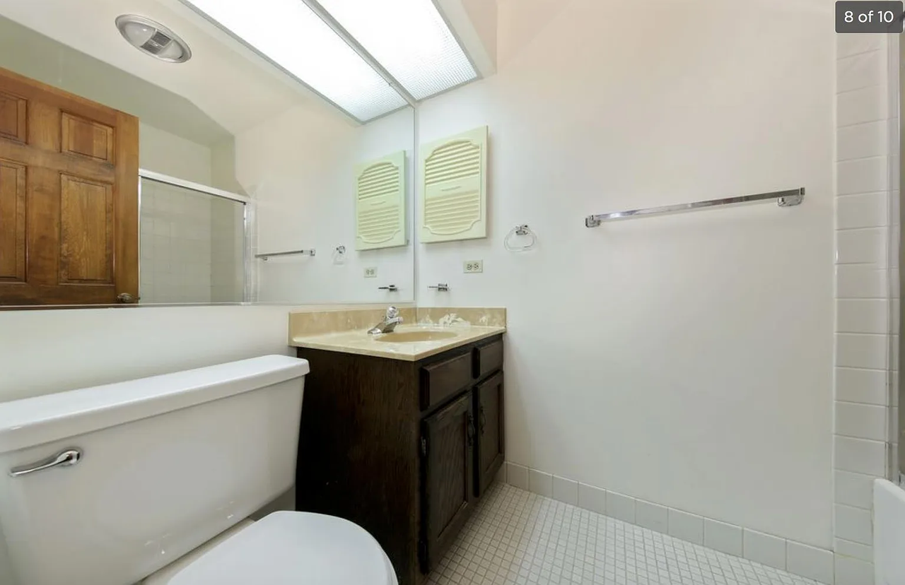 950 East Wilmette Road #102 - Photo 7 of 27