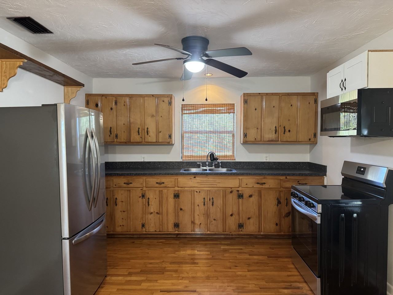 5900 N Courtenay Pkwy #NA - Photo 4 of 31