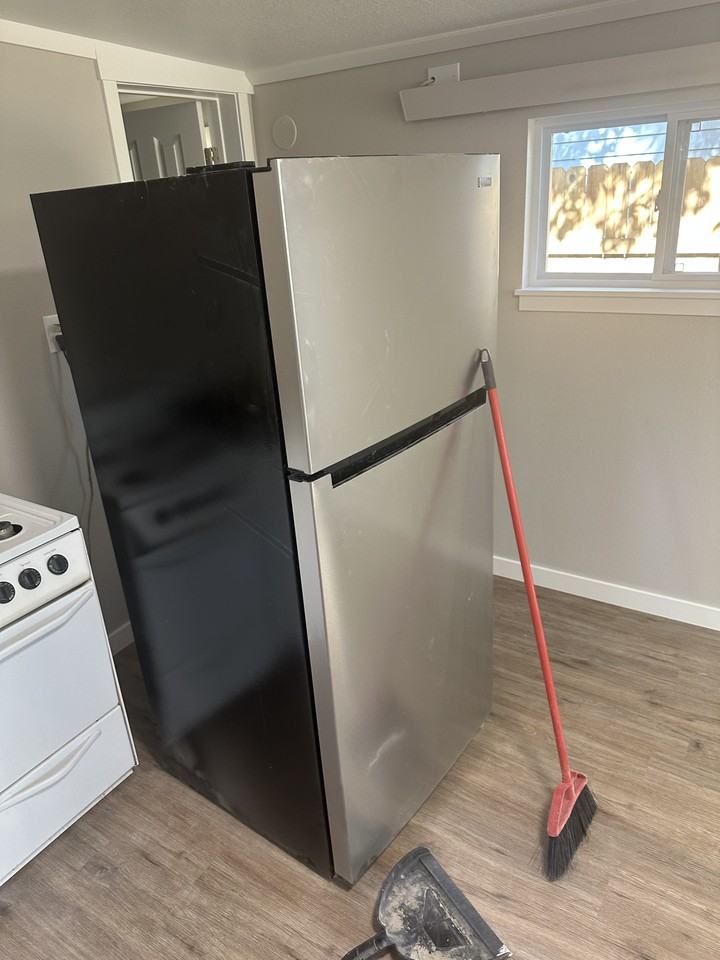 323 1/2 Scott Ave #323-1-2 - Photo 5 of 14