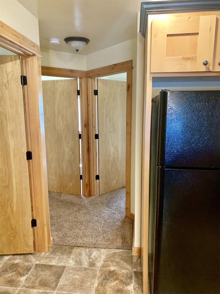 2580 Westwood Loop #4 - Photo 4 of 10