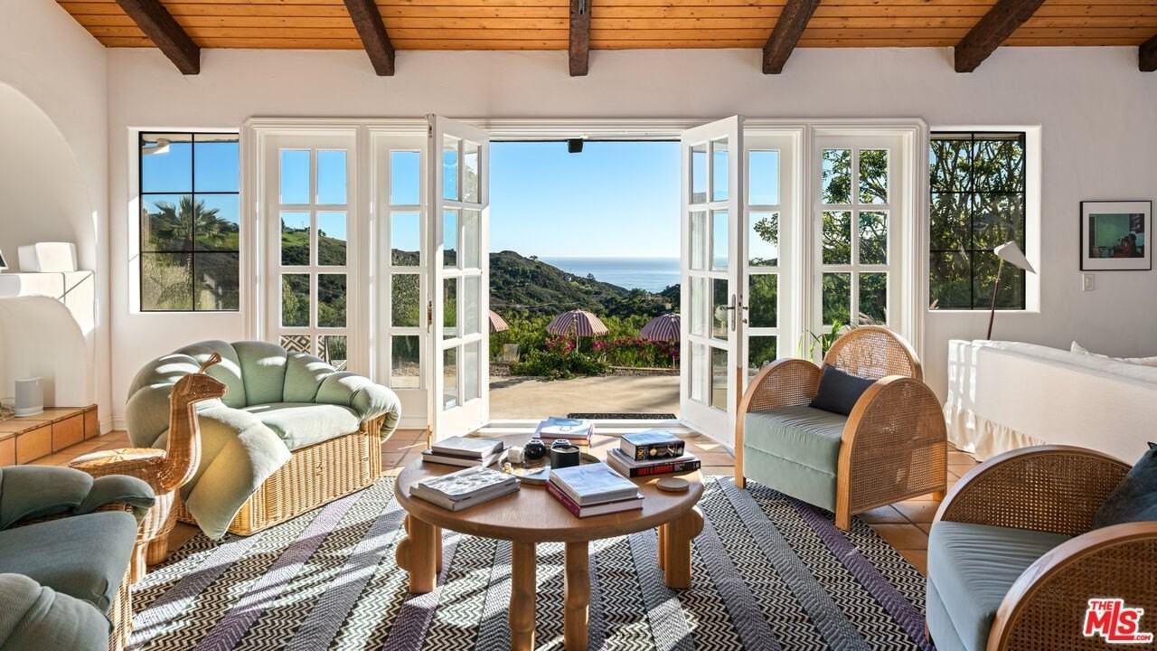 33261 Decker School Rd - Photo 5 of 32