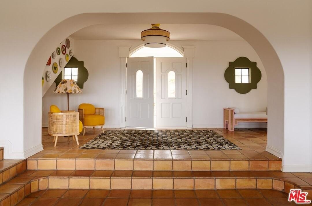 33261 Decker School Rd - Photo 7 of 32