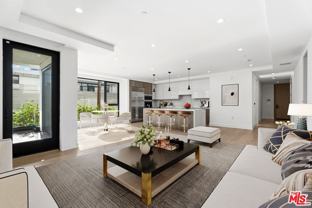 725 N Croft Ave Unit 203 #203 - Photo 1 of 1