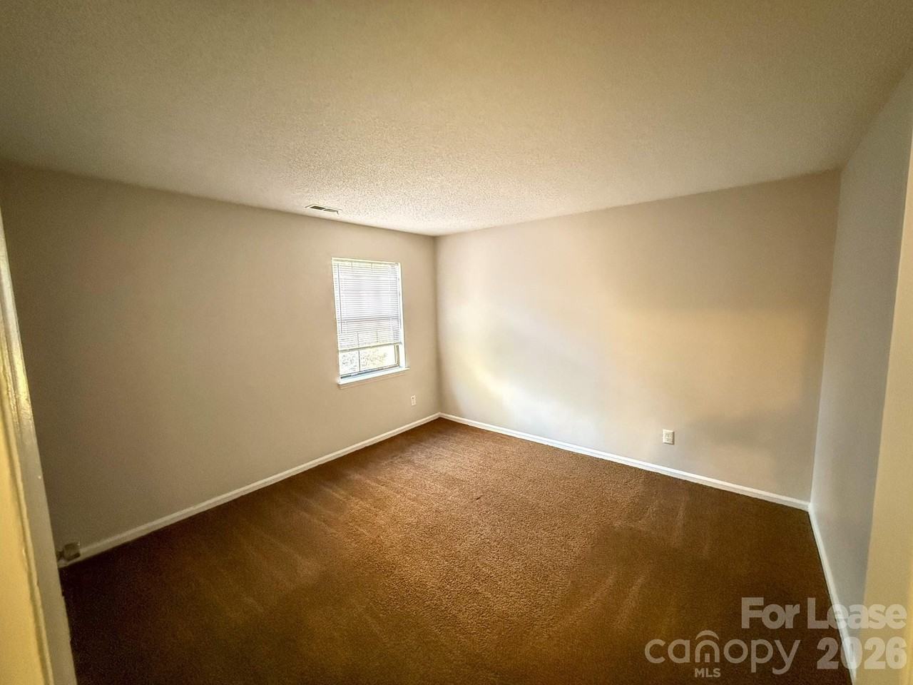 3006 Overlook Trl - Photo 7 of 12