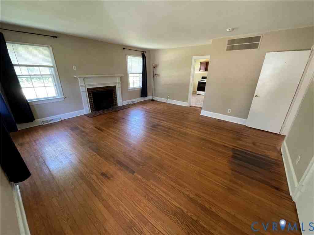 3819 Old Buckingham Rd - Photo 2 of 7