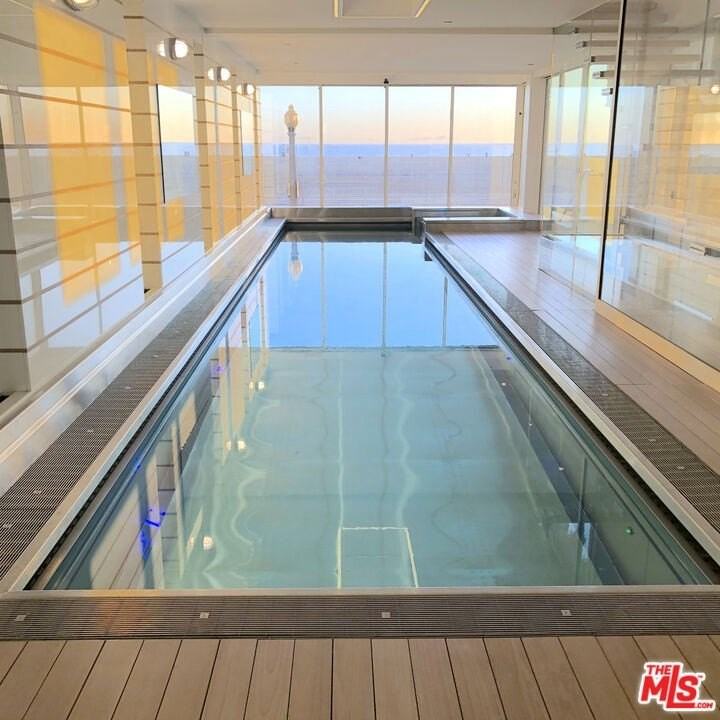 1267 Palisades Beach Rd - Photo 5 of 7