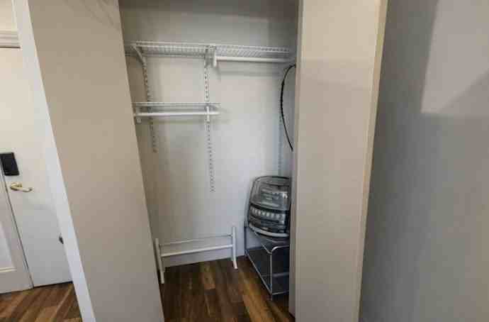 227 Marlborough St - Photo 6 of 6