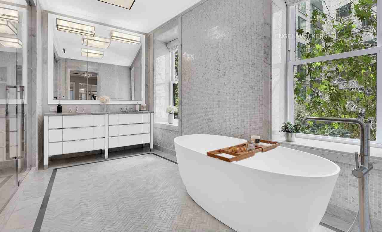 344 W 72nd St - Photo 6 of 20