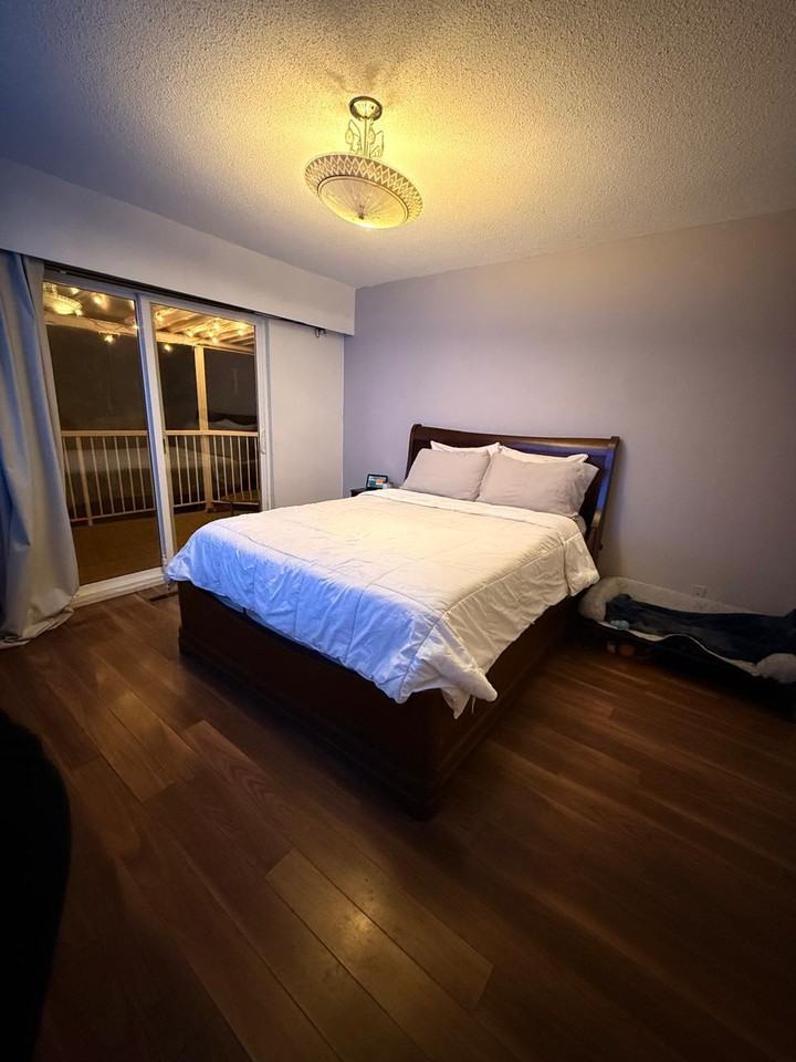 2086 East 43rd Avenue #2086 - Photo 5 of 8