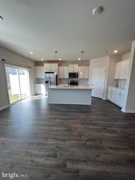 34 Roberta Way - Photo 5 of 19