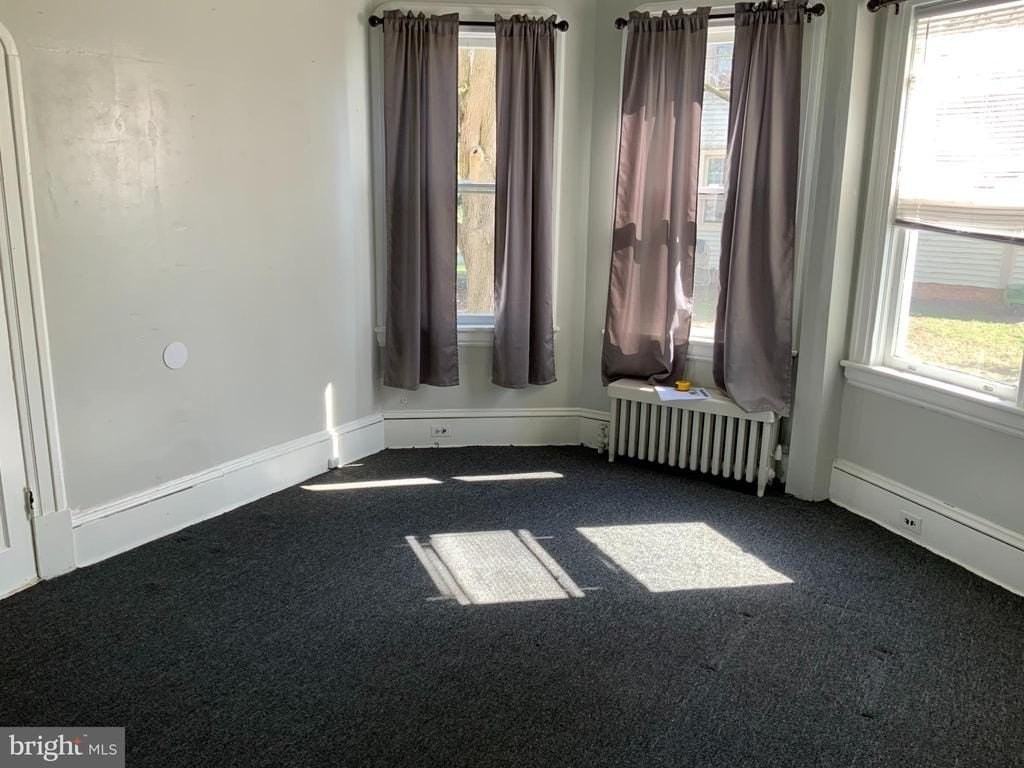 433 Bentley Ave - Photo 6 of 17