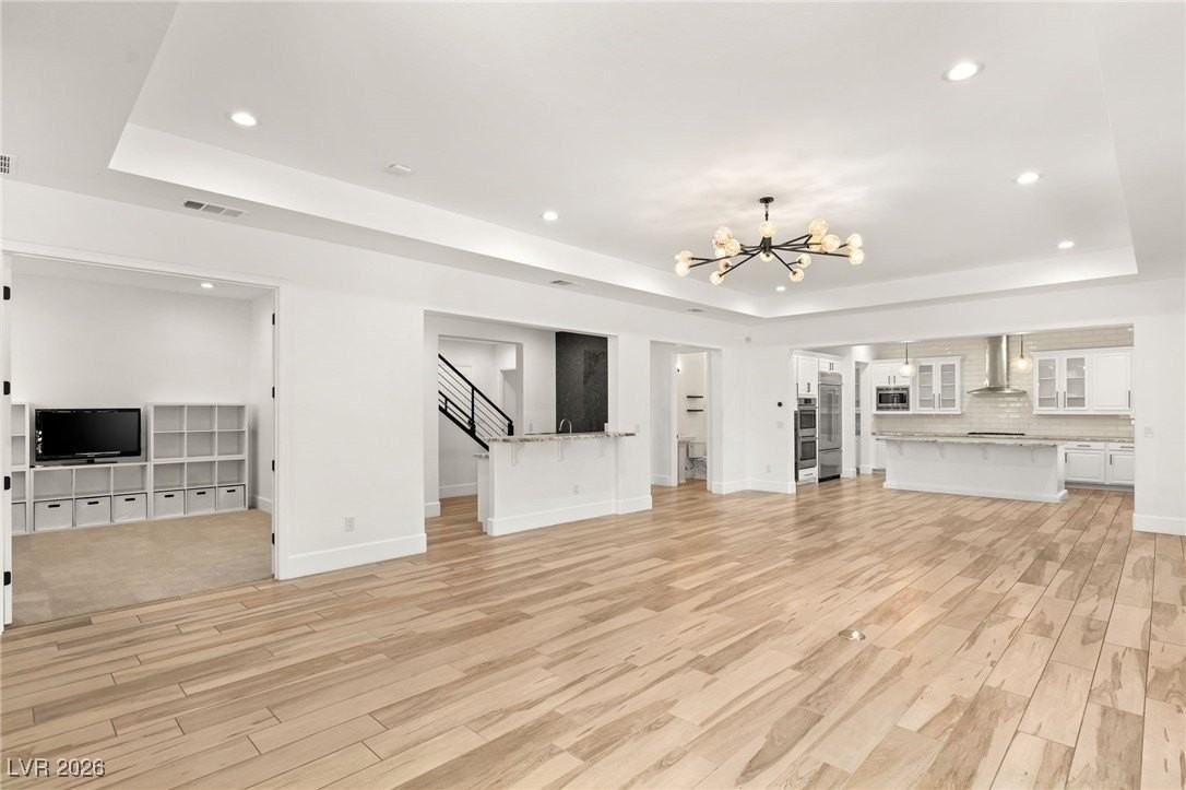 4039 Villa Rafael Dr - Photo 3 of 45