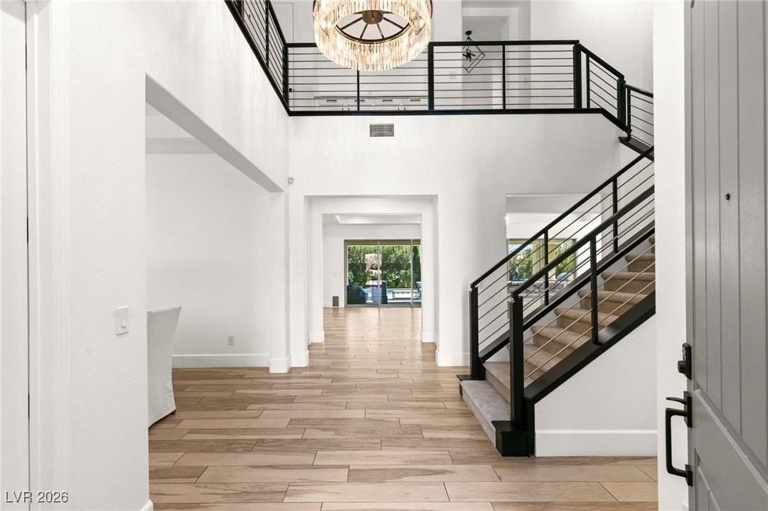 4039 Villa Rafael Dr - Photo 5 of 45