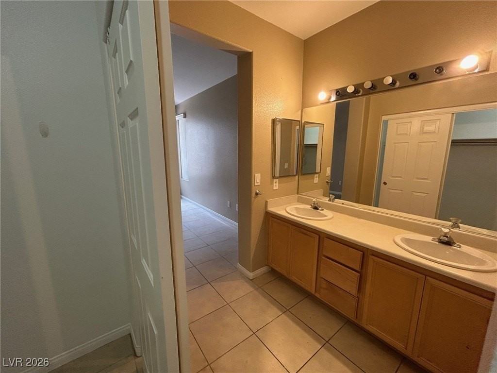 245 Blackstone River Ave - Photo 6 of 24